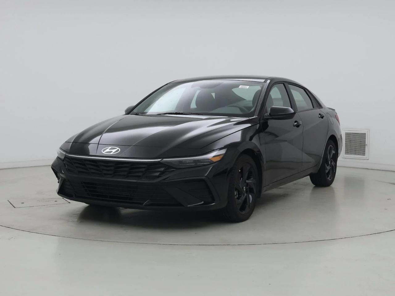 Hyundai Elantra SEL Convenience IVT 2025