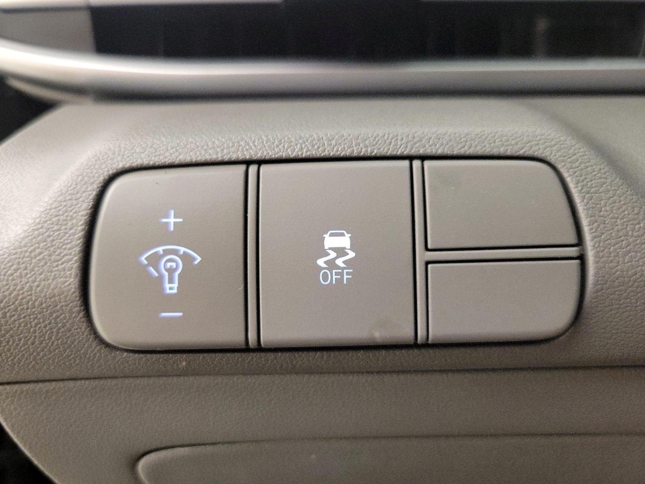 Hyundai Elantra SEL Convenience IVT 2025