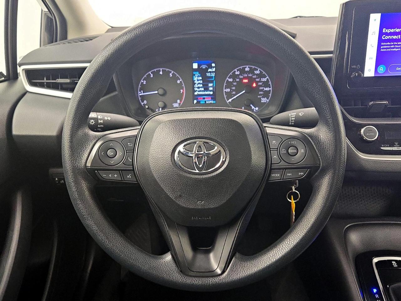 Toyota Corolla LE CVT (Natl) 2025
