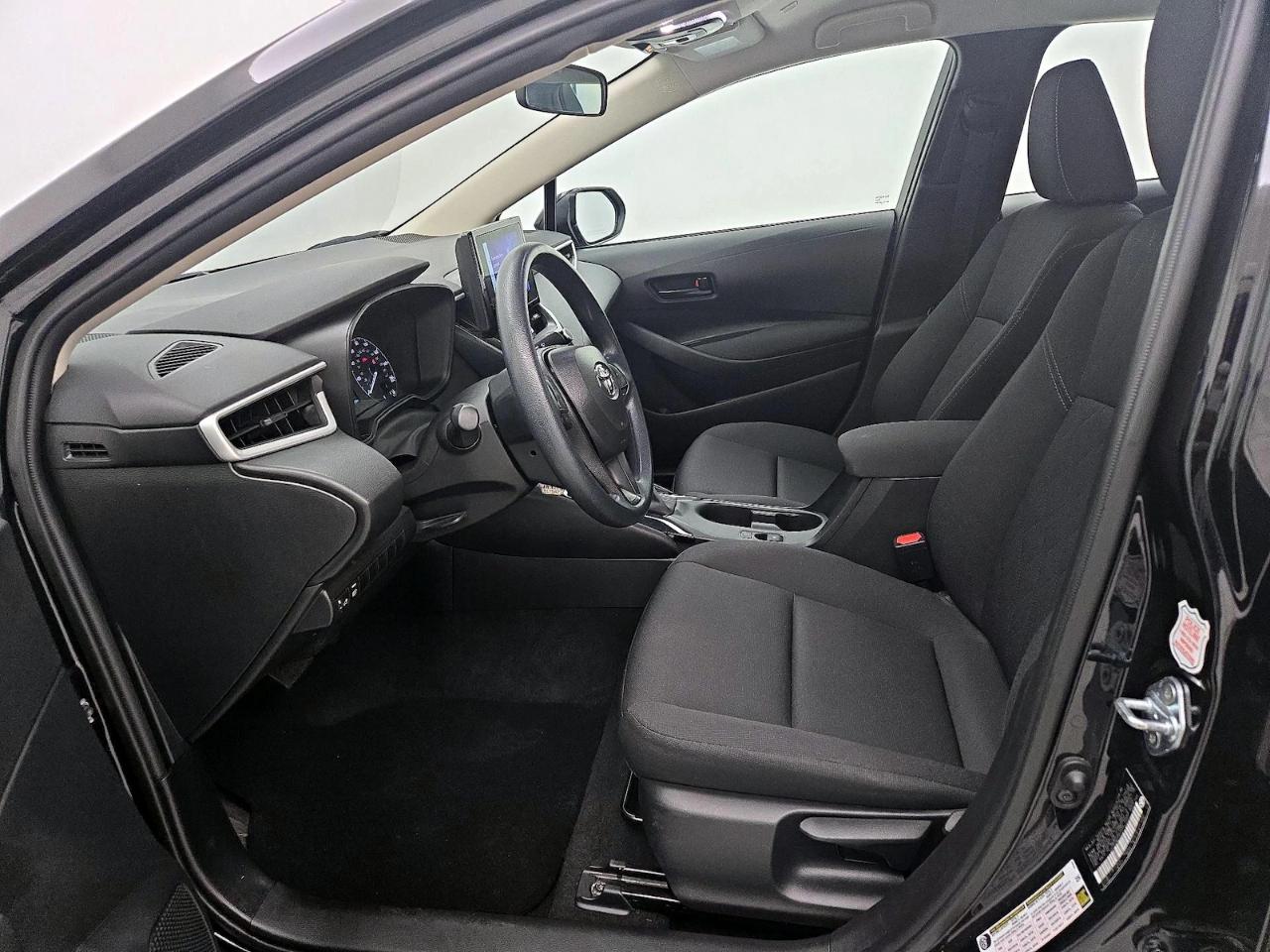 Toyota Corolla LE CVT (Natl) 2025