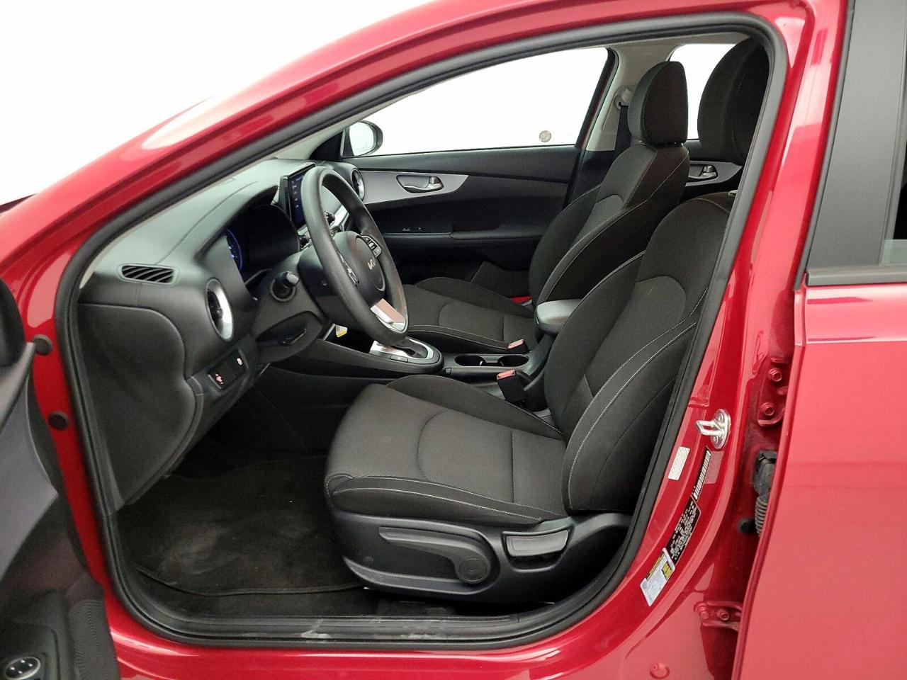 Kia Forte LXS IVT 2024