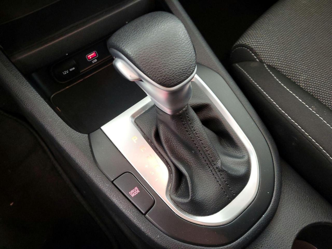 Kia Forte LXS IVT 2024