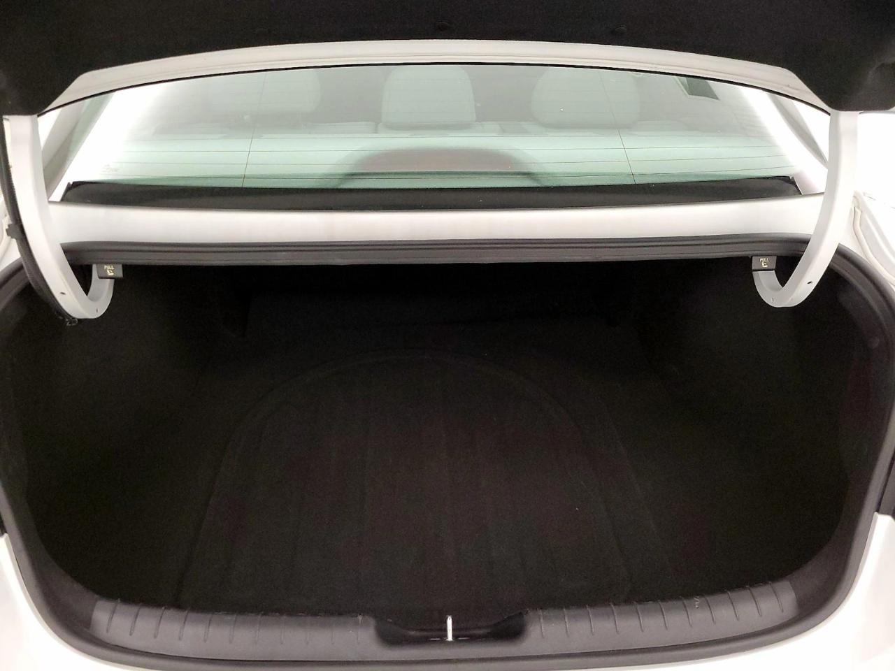 Hyundai Elantra SEL Convenience IVT 2025