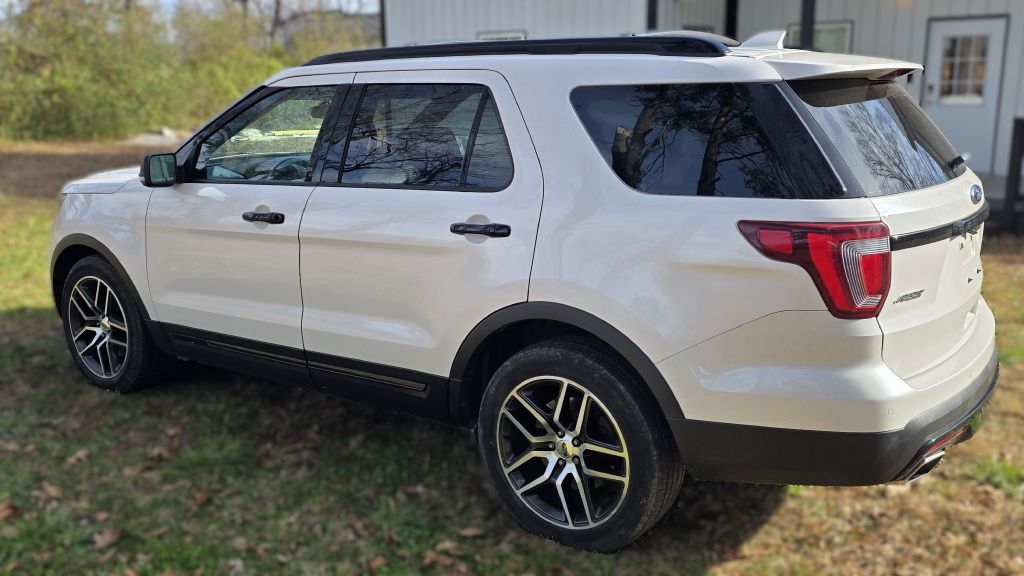 Ford Explorer Sport 4WD 2017