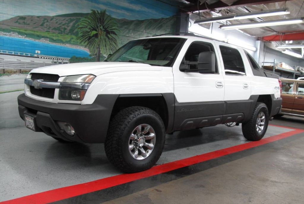 Chevrolet Avalanche 2500 4WD 2004