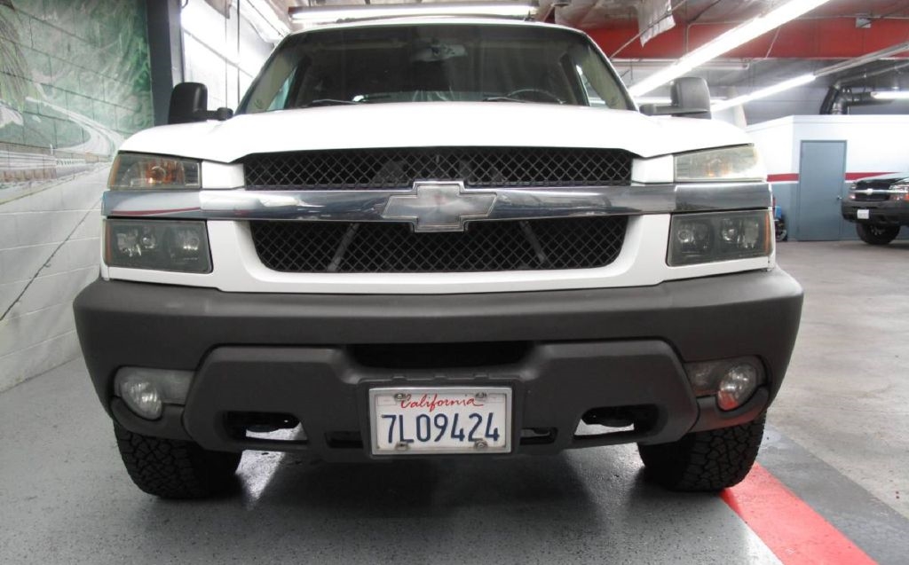 Chevrolet Avalanche 2500 4WD 2004
