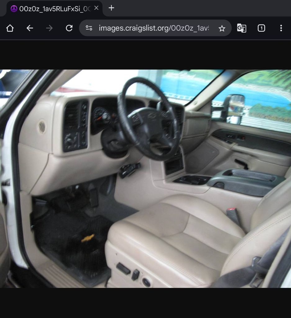 Chevrolet Avalanche 2500 4WD 2004