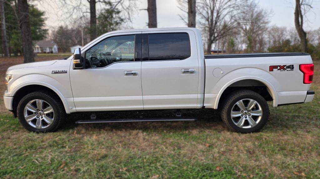 Ford F-150 XL SuperCrew 5.5-ft. Bed 4WD 2019
