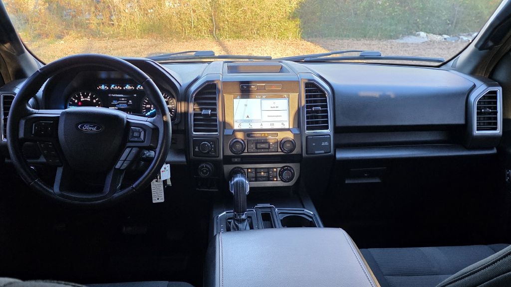 Ford F-150 XL SuperCrew 6.5-ft. Bed 4WD 2017