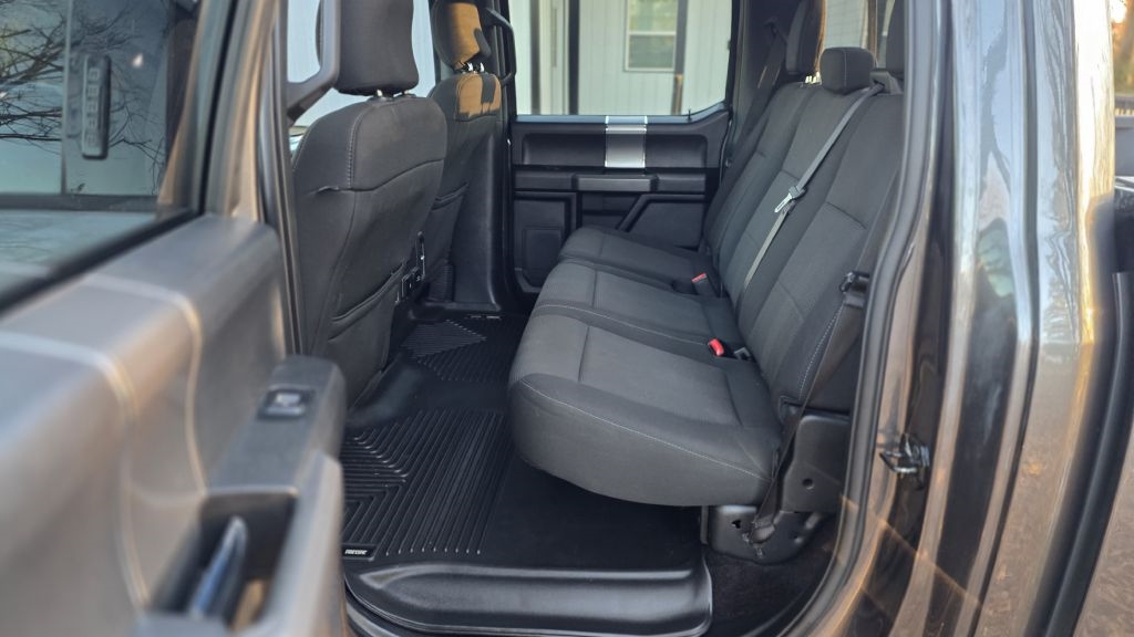 Ford F-150 XL SuperCrew 6.5-ft. Bed 4WD 2017