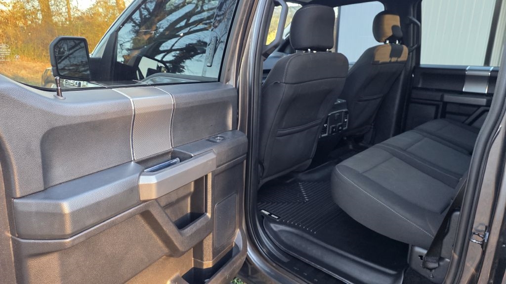 Ford F-150 XL SuperCrew 6.5-ft. Bed 4WD 2017