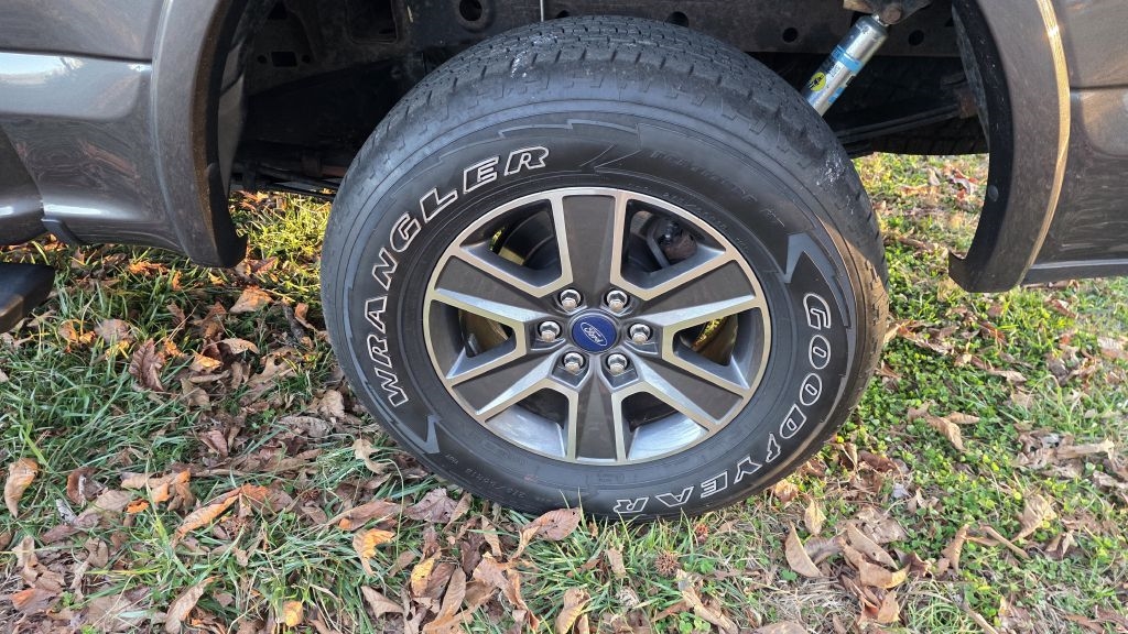 Ford F-150 XL SuperCrew 6.5-ft. Bed 4WD 2017