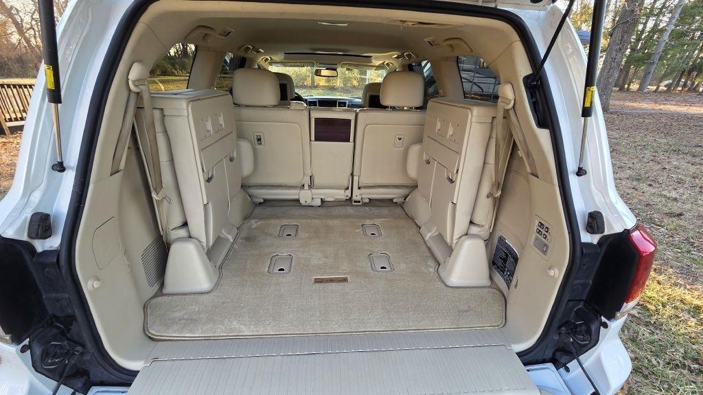 Lexus LX 570 Sport Utility 2014