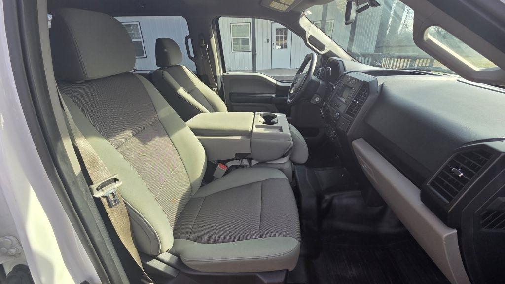 Ford F-150 XL SuperCrew 5.5-ft. Bed 4WD 2017