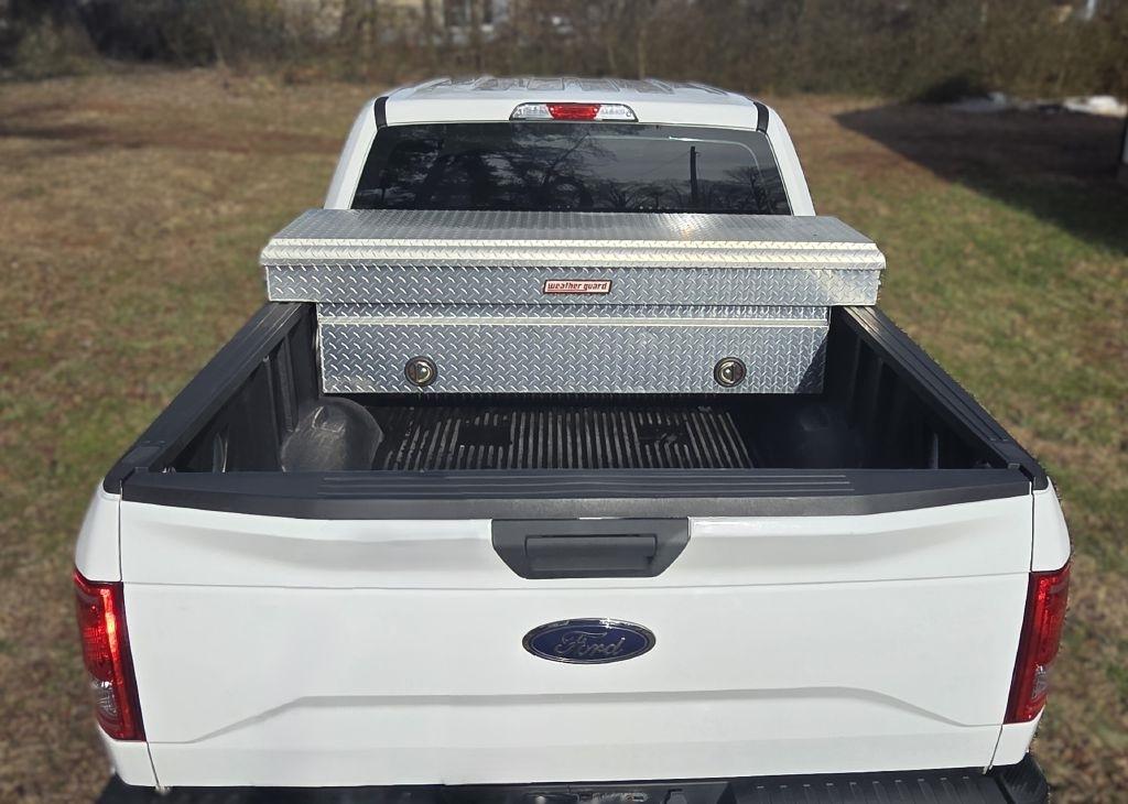 Ford F-150 XL SuperCrew 5.5-ft. Bed 4WD 2017