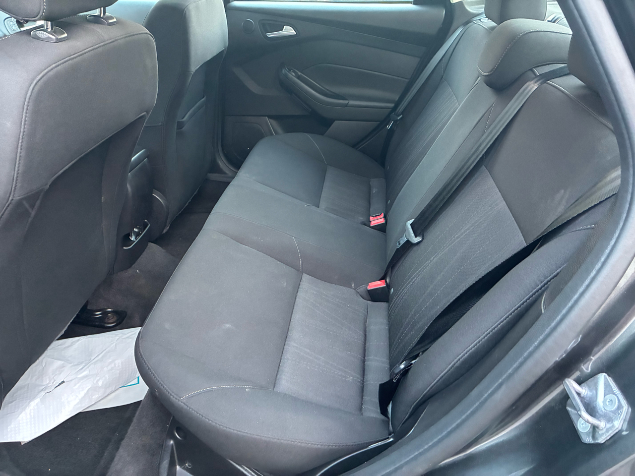 Ford Focus 4dr Sdn SEL 2018