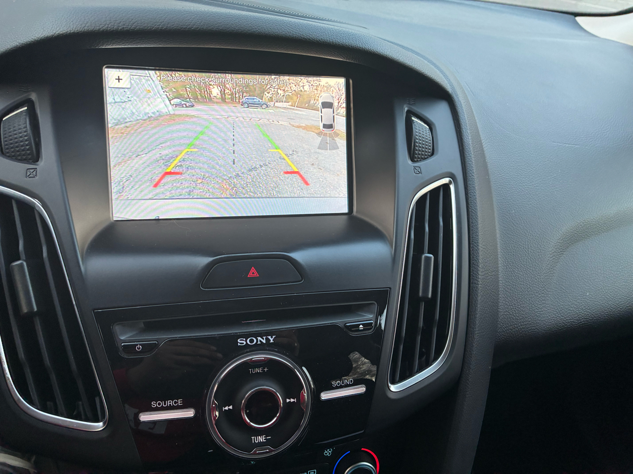 Ford Focus 4dr Sdn SEL 2018