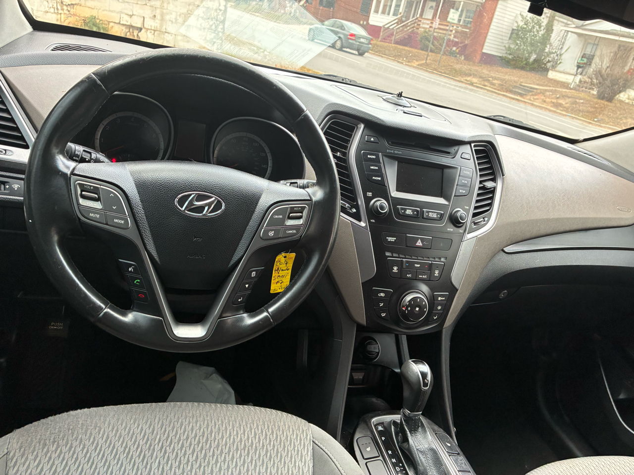 Hyundai Santa Fe GLS FWD 2014