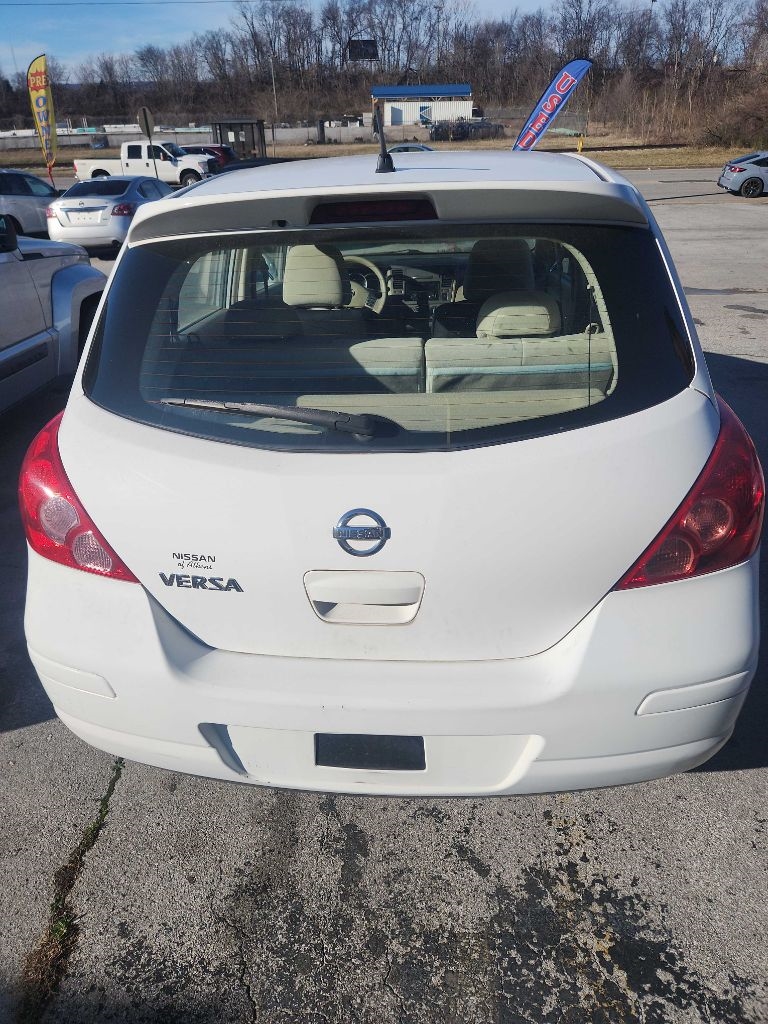 Nissan Versa 1.8 S 2008