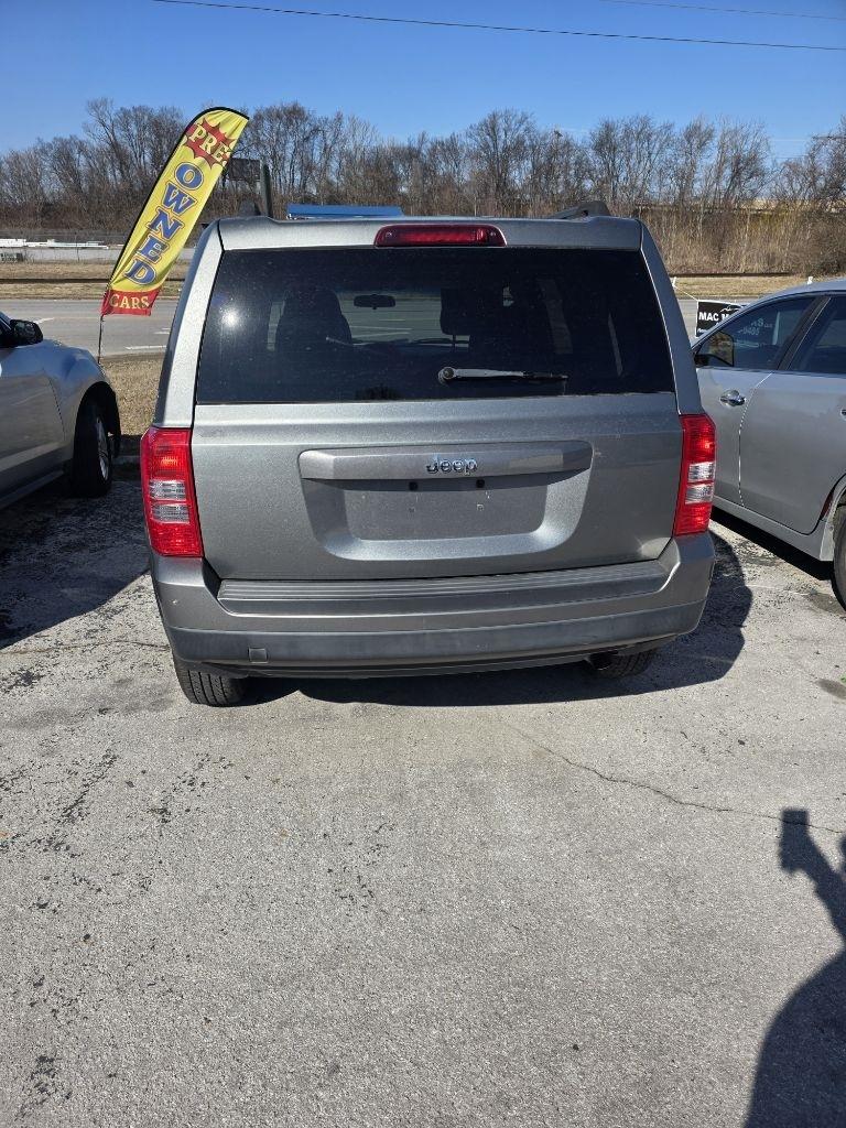 Jeep Patriot Sport 2WD 2014