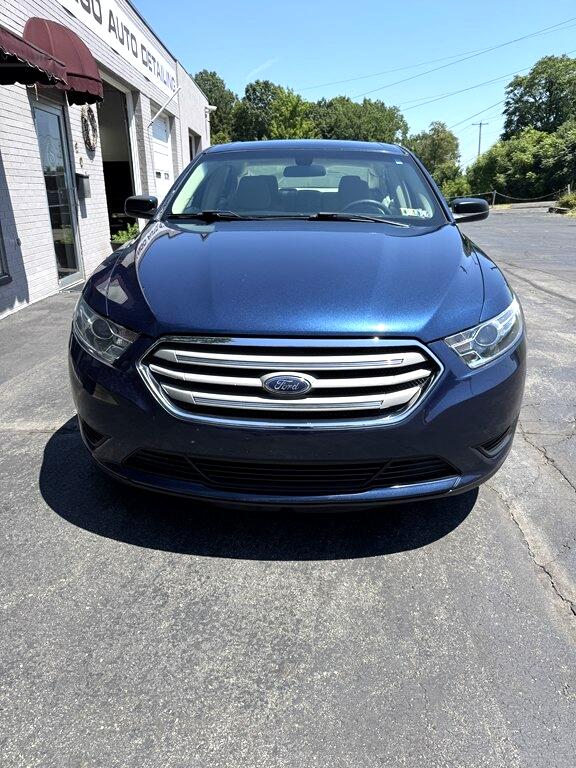 2016 Ford Taurus SE FWD