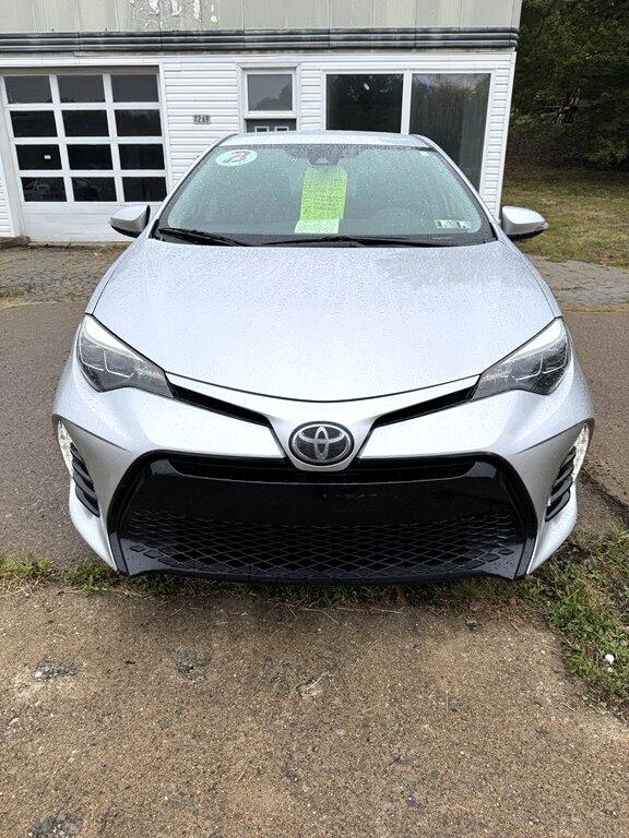 2017 Toyota Corolla SE 6M
