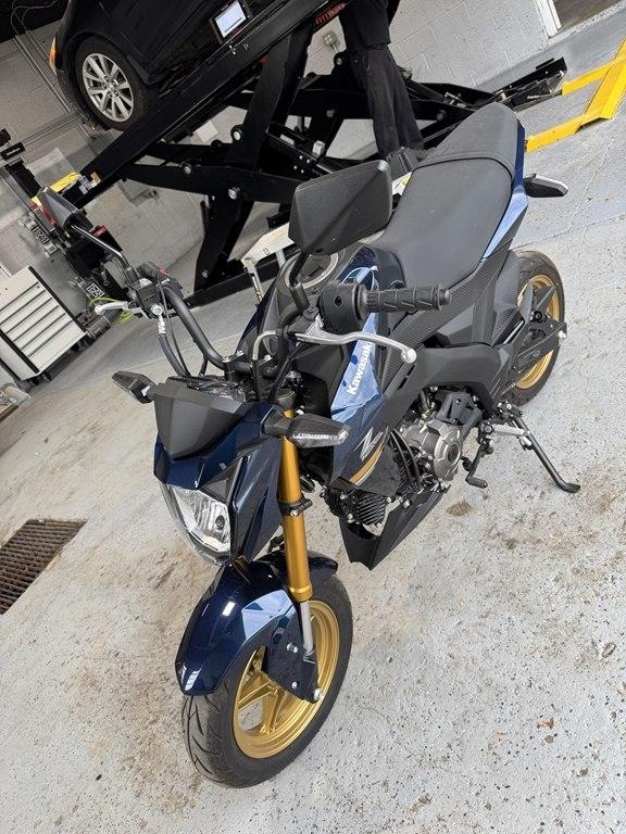 2023 Kawasaki Z125 PRO 