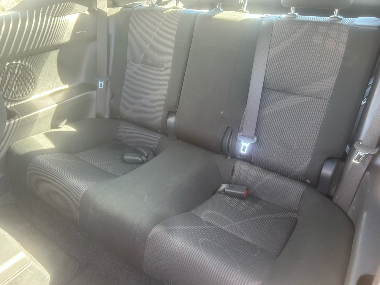 Scion tC Sports Coupe 6-Spd AT 2011