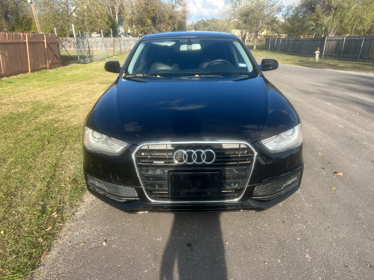Audi A4 2.0T Sedan quattro Tiptronic 2015