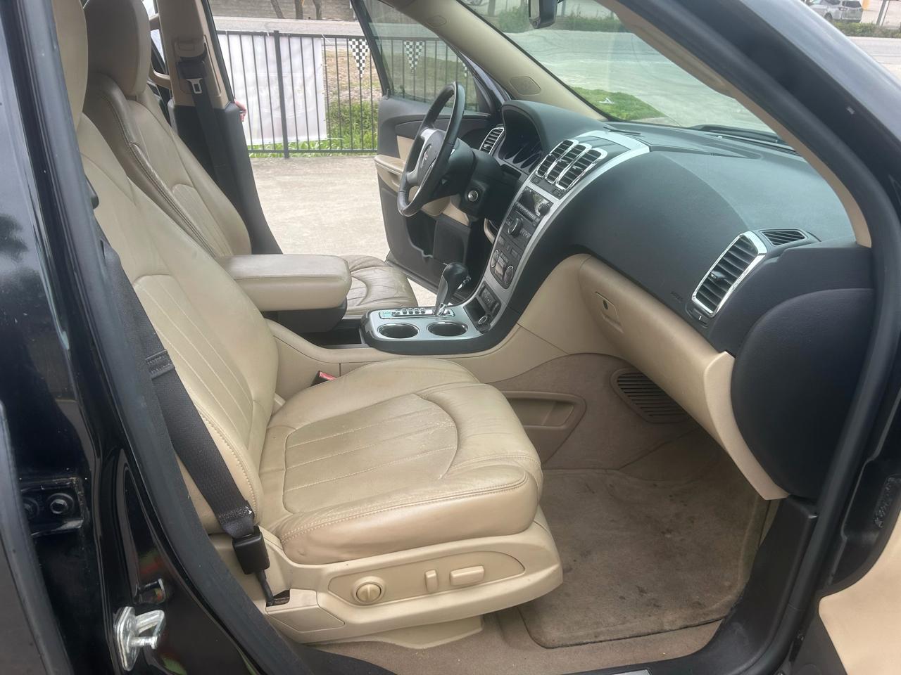 GMC Acadia SLT-2 FWD 2011