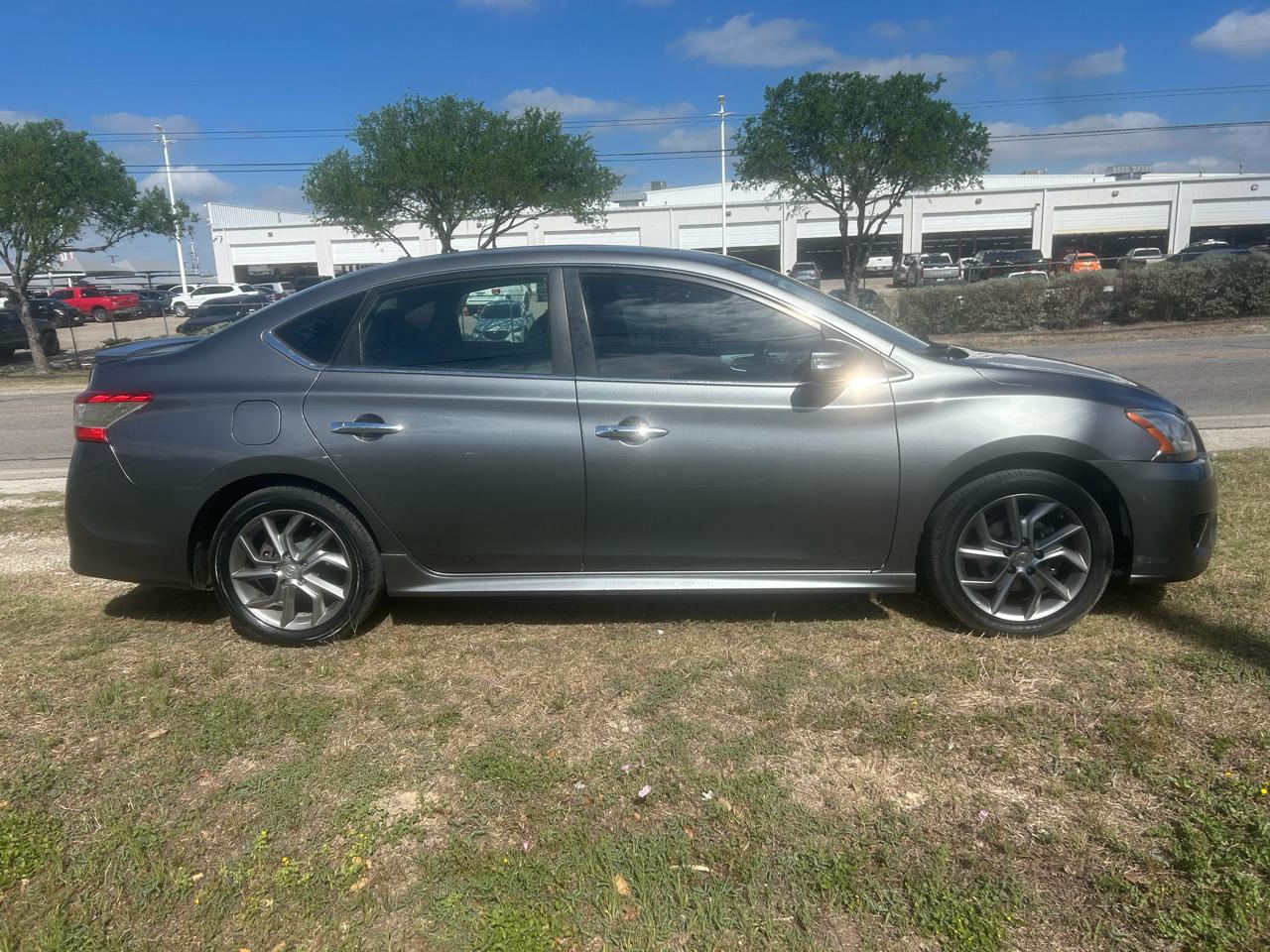Nissan Sentra SV Sedan 2015