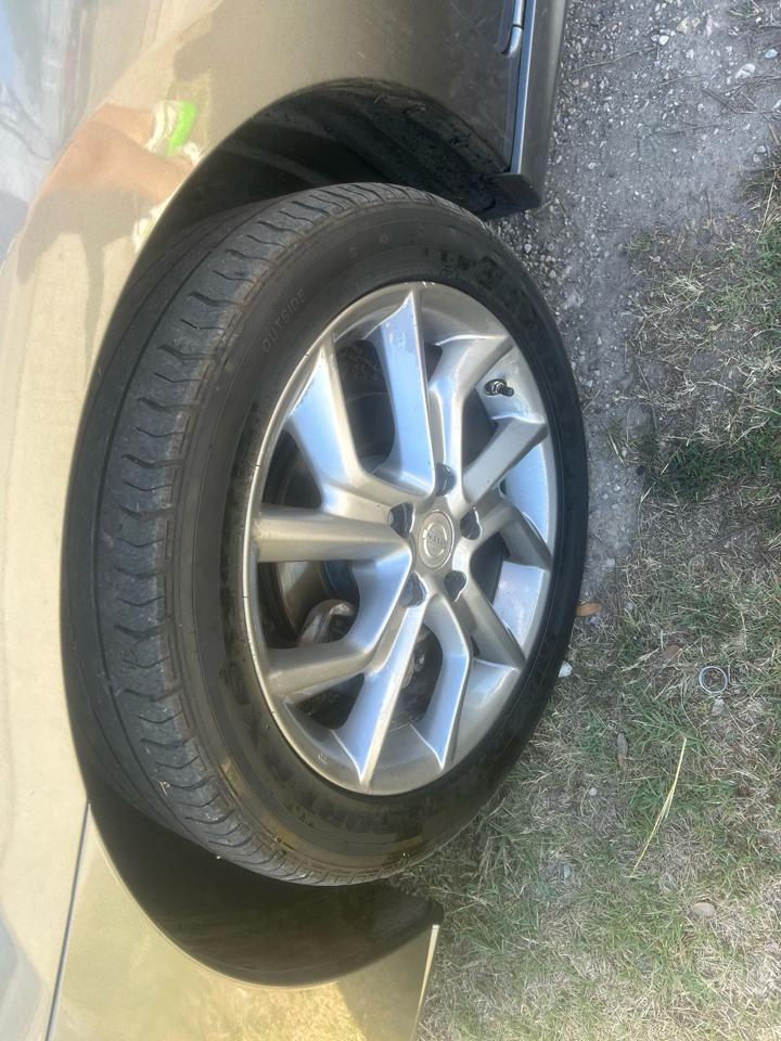 Nissan Sentra SV Sedan 2015