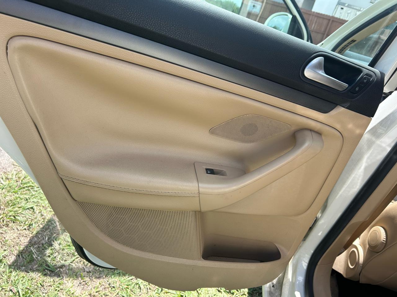 Volkswagen Jetta SE PZEV 2008