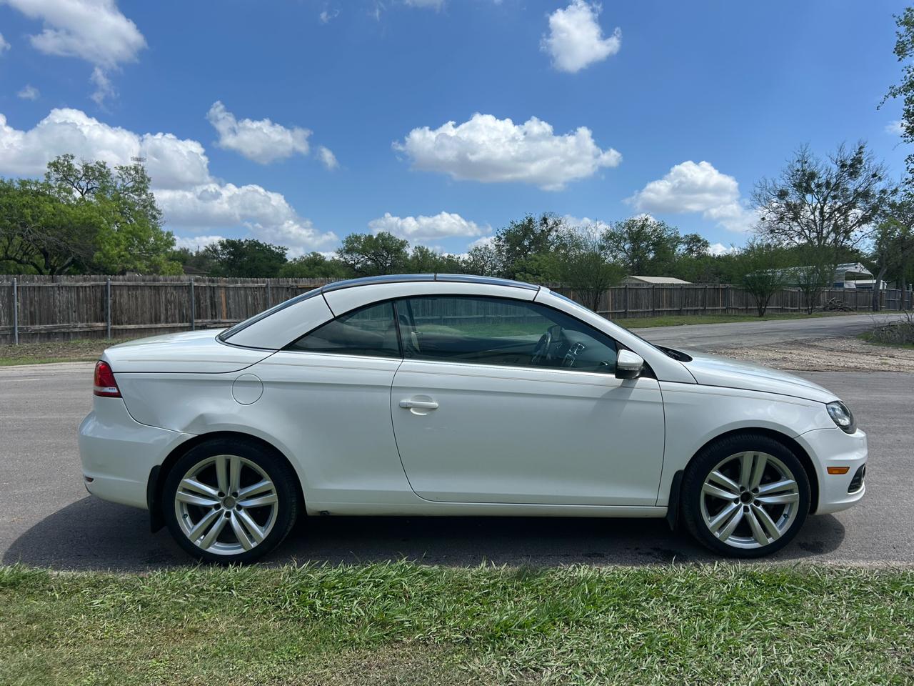 Volkswagen Eos Executive 2014