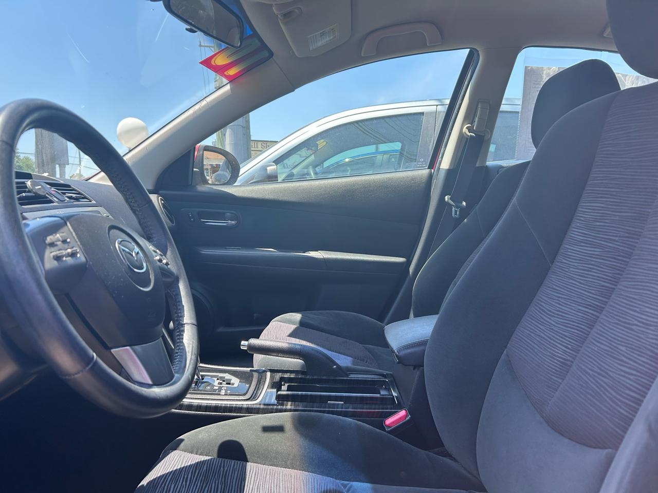 Mazda 6  2010