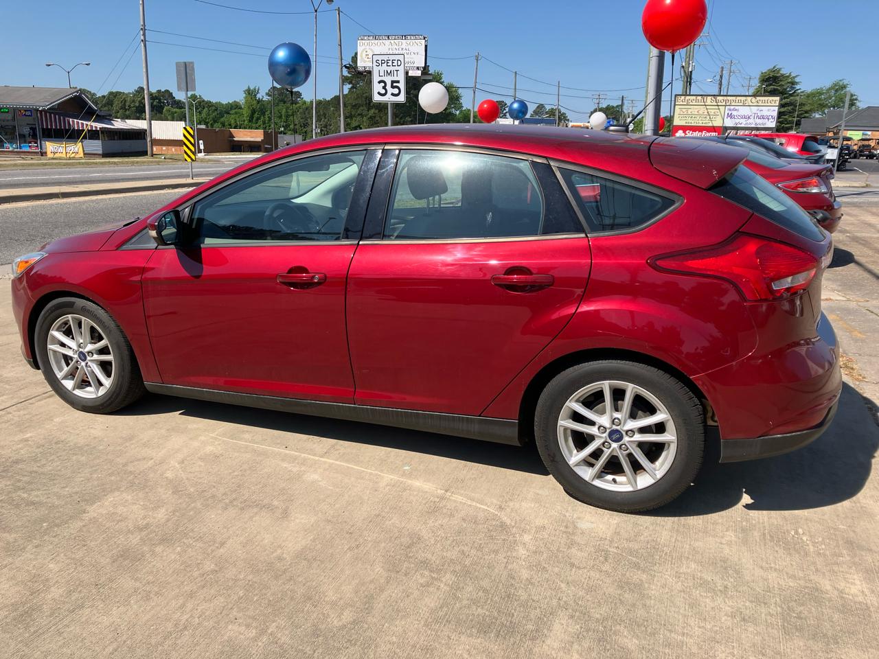 Ford Focus SE Hatch 2016
