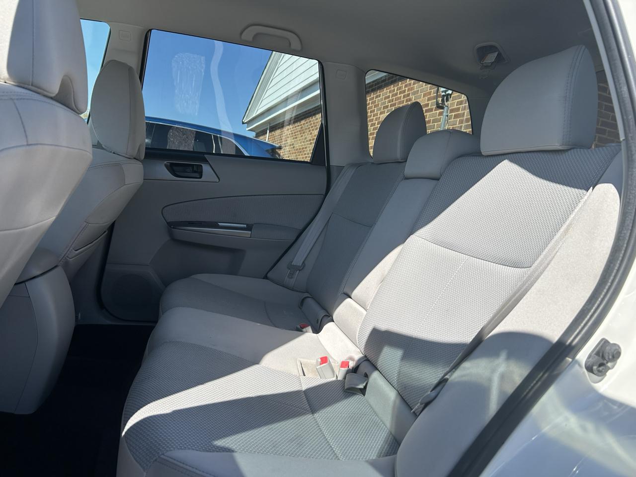 Subaru Forester 2.5X 2013