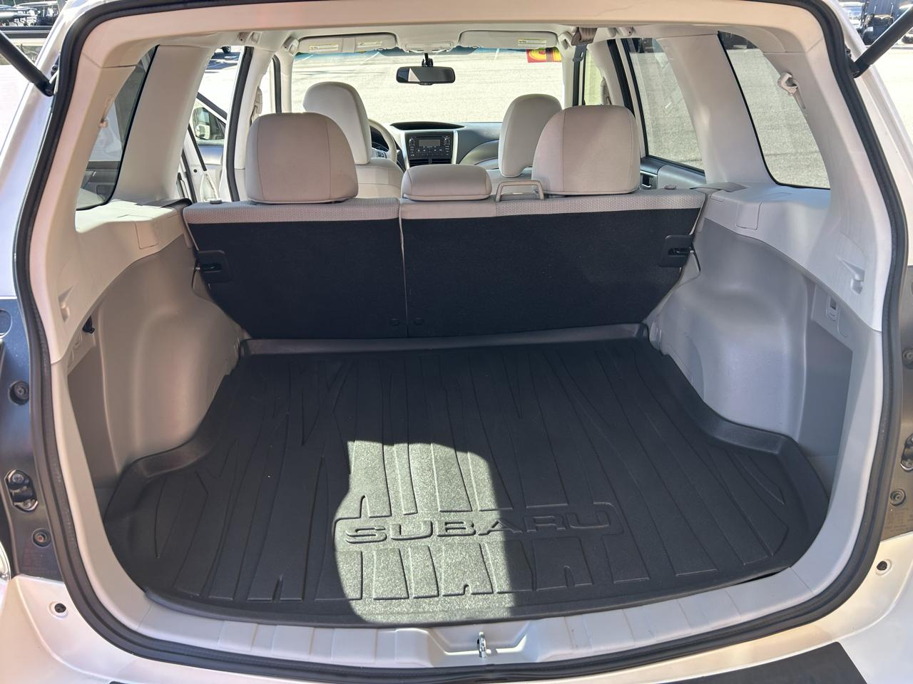 Subaru Forester 2.5X 2013