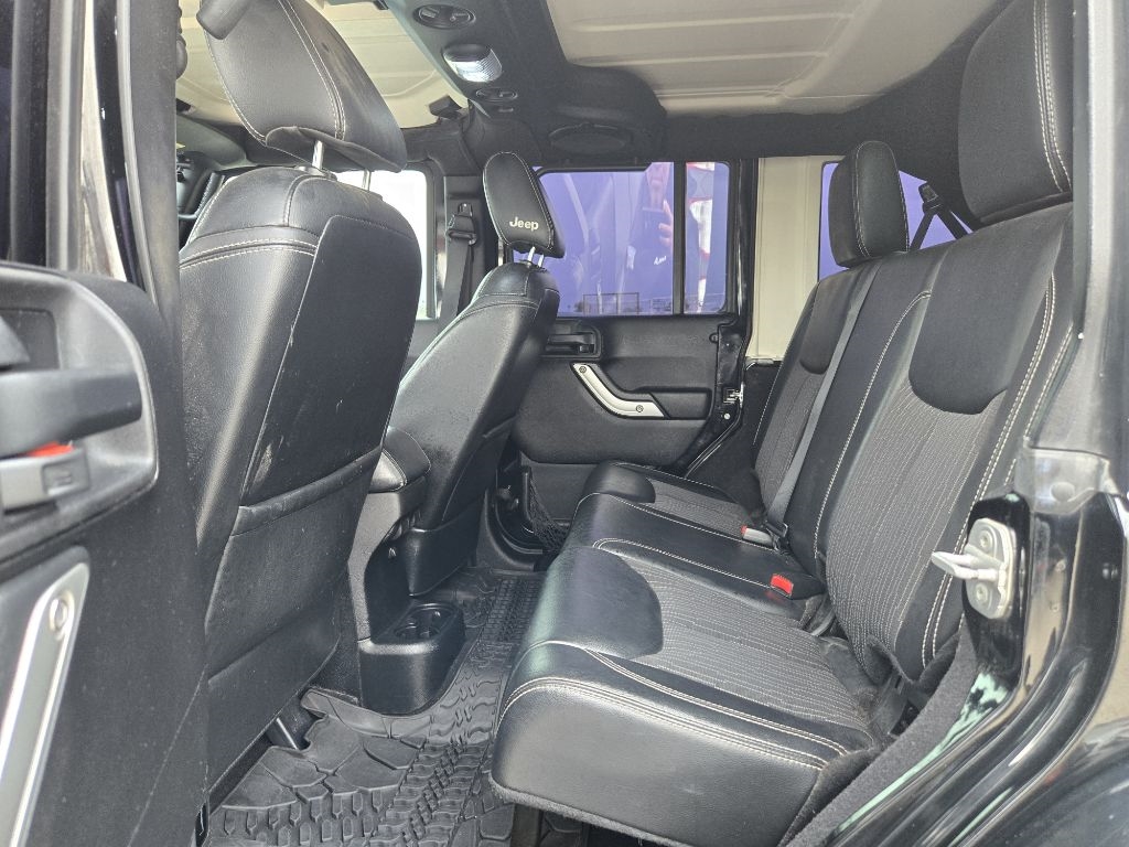 Jeep Wrangler Unlimited Sport 4WD 2013