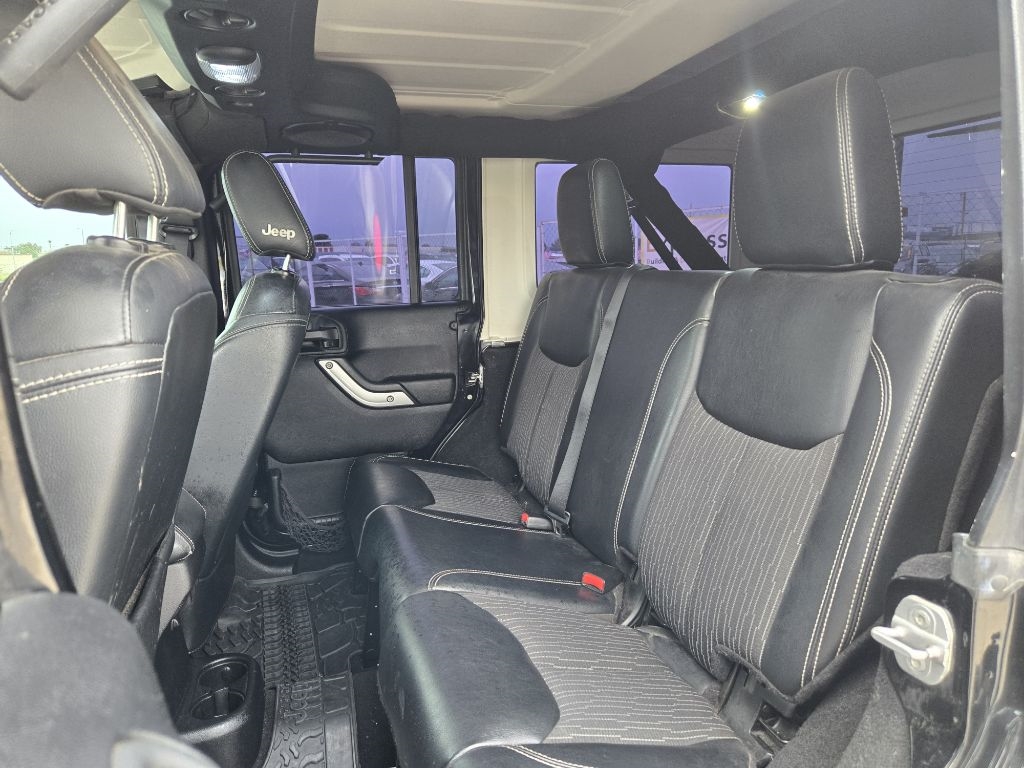 Jeep Wrangler Unlimited Sport 4WD 2013