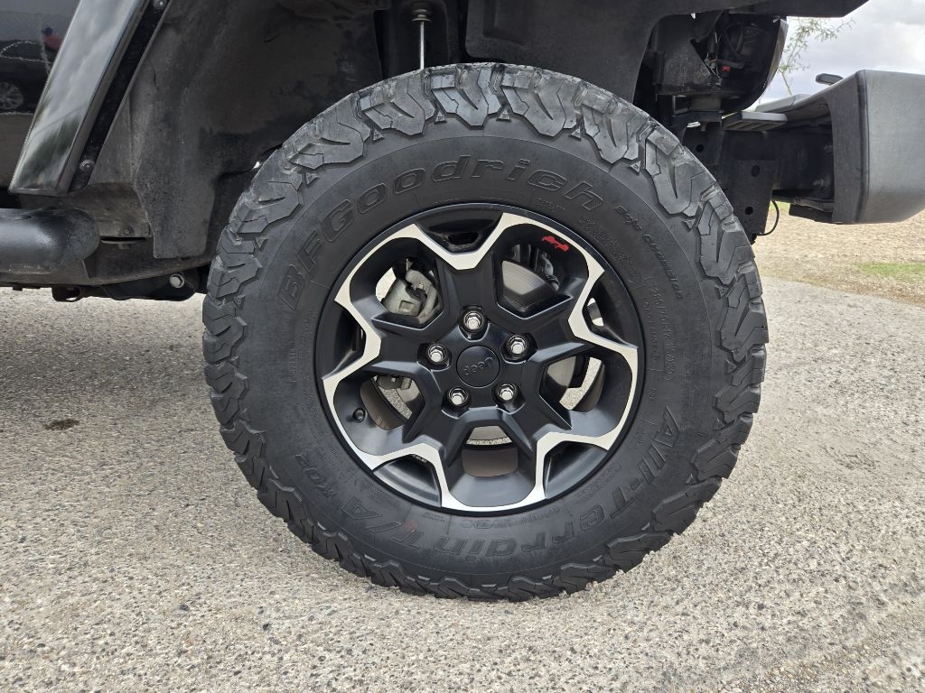 Jeep Wrangler Unlimited Sport 4WD 2013