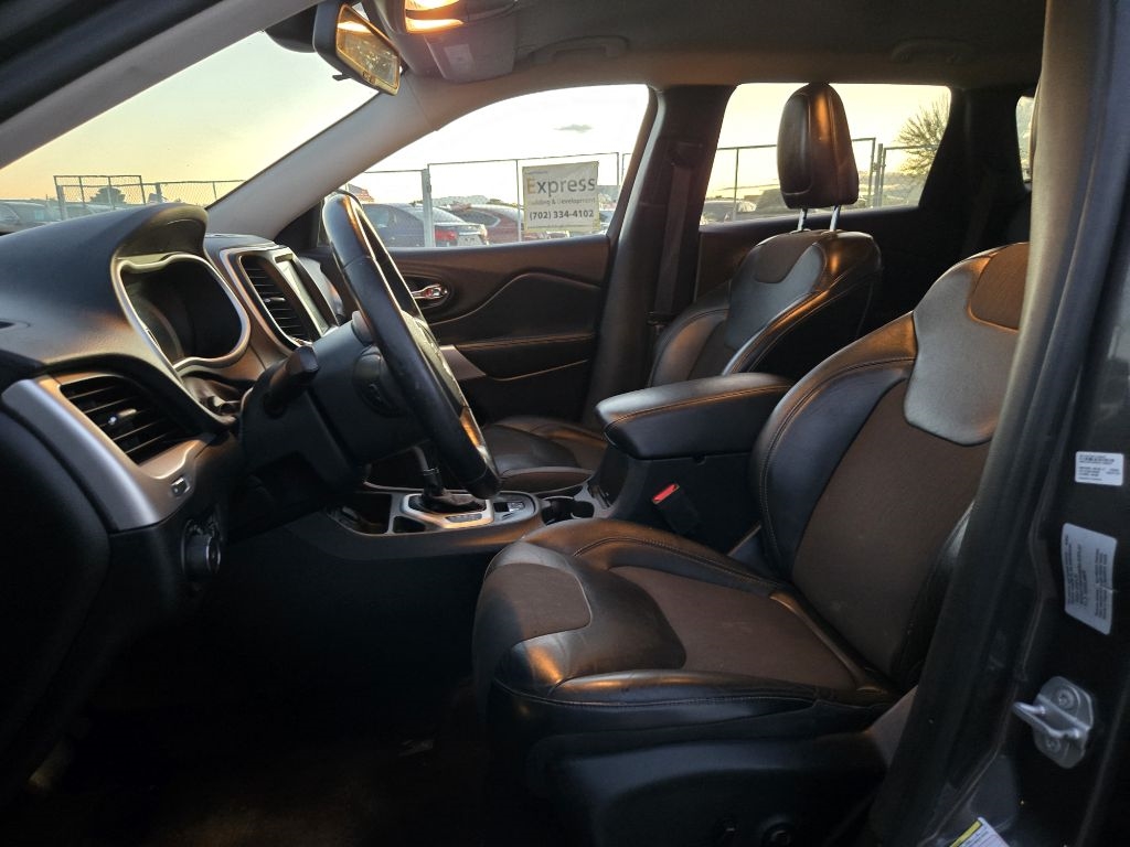 Jeep Cherokee Latitude Plus FWD 2018