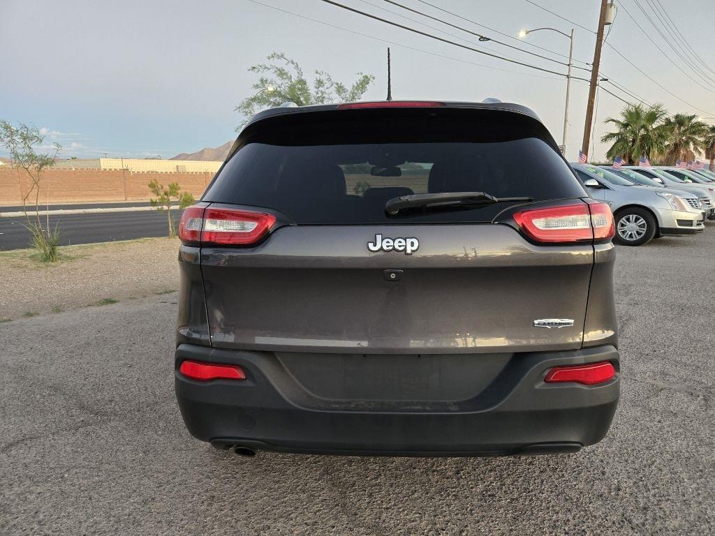 Jeep Cherokee Latitude Plus FWD 2018