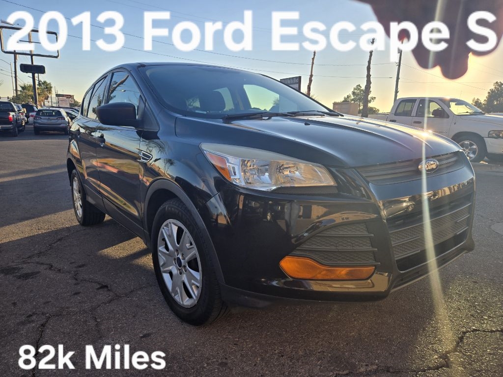 2013 Ford Escape S FWD