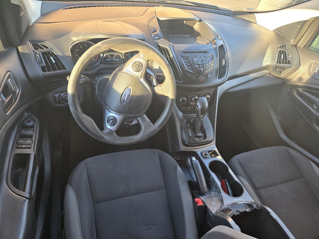 Ford Escape S FWD 2013