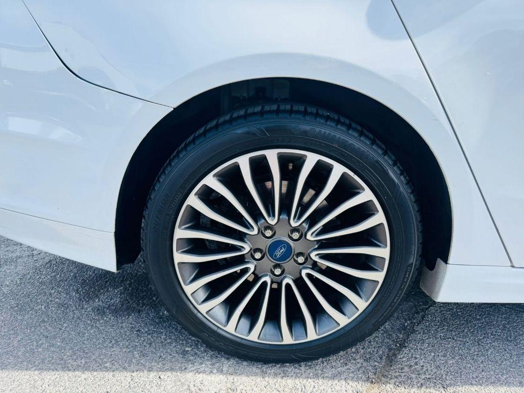 Ford Fusion Titanium AWD 2018