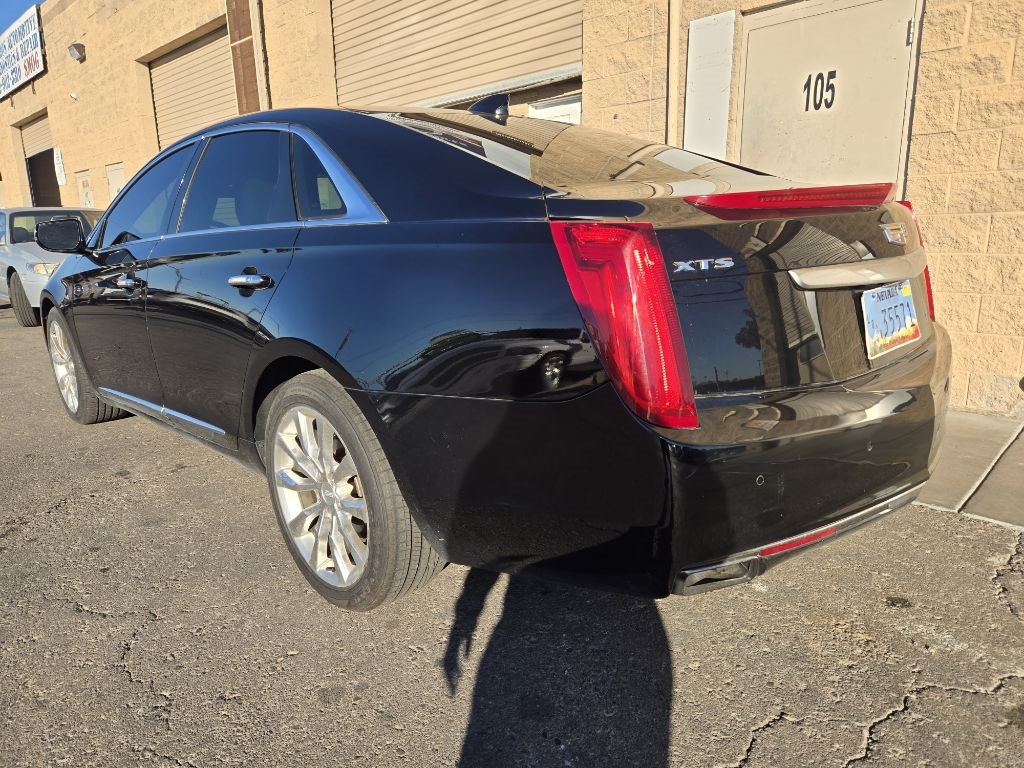 Cadillac XTS Luxury FWD 2017