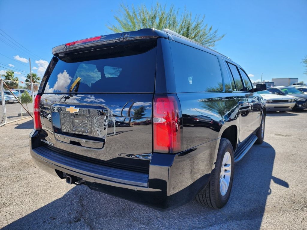 Chevrolet Suburban LT 2WD 2015