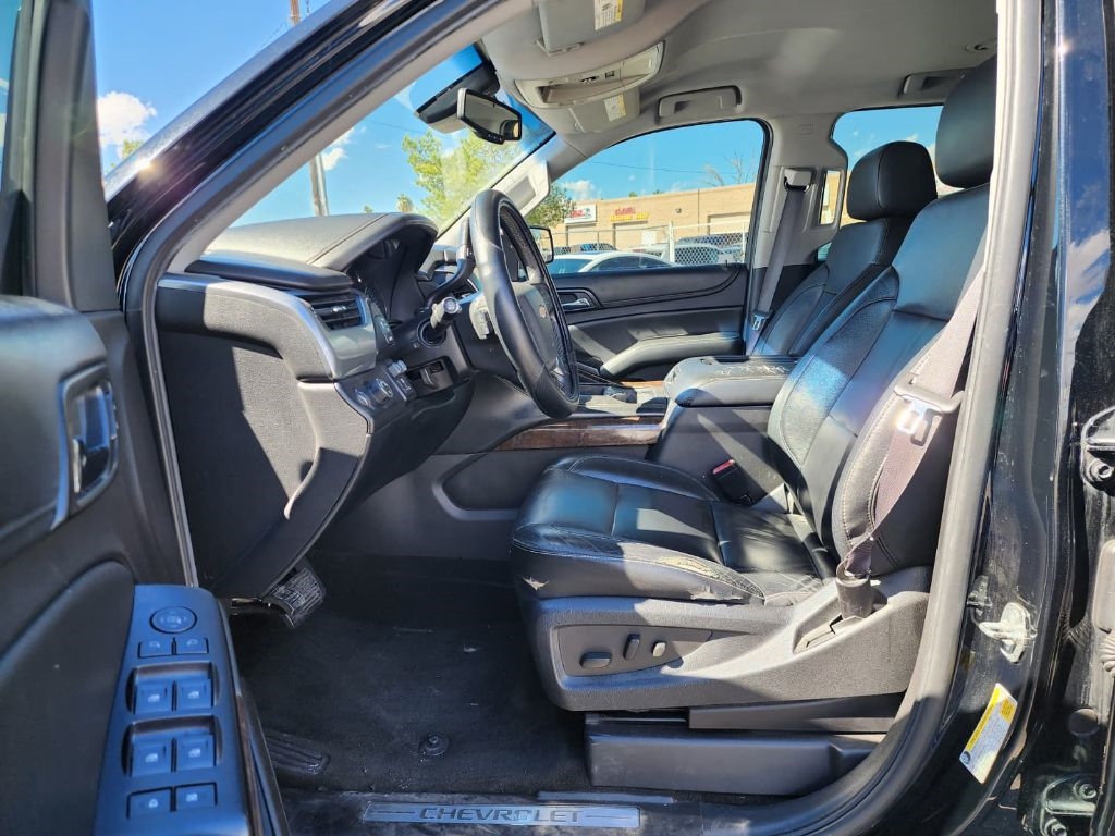 Chevrolet Suburban LT 2WD 2015