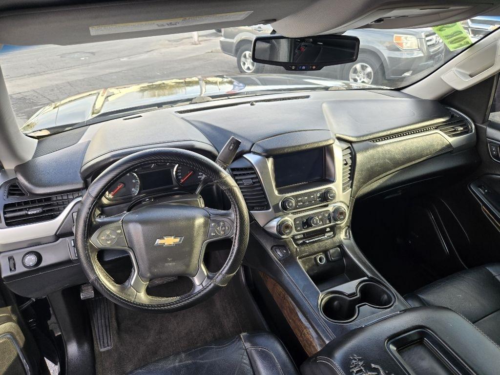 Chevrolet Suburban LT 2WD 2015